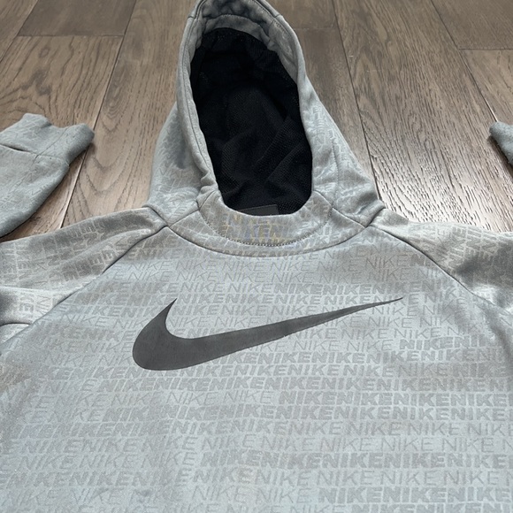 Toddler Nike dri-fit hooded fleece lined sweater - Picture 2 of 10